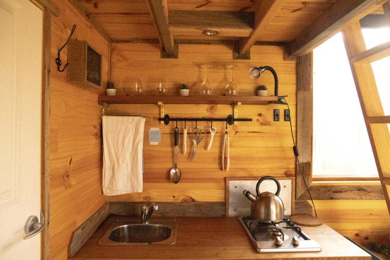Ardingly Tiny House Willa Newham Zewnętrze zdjęcie