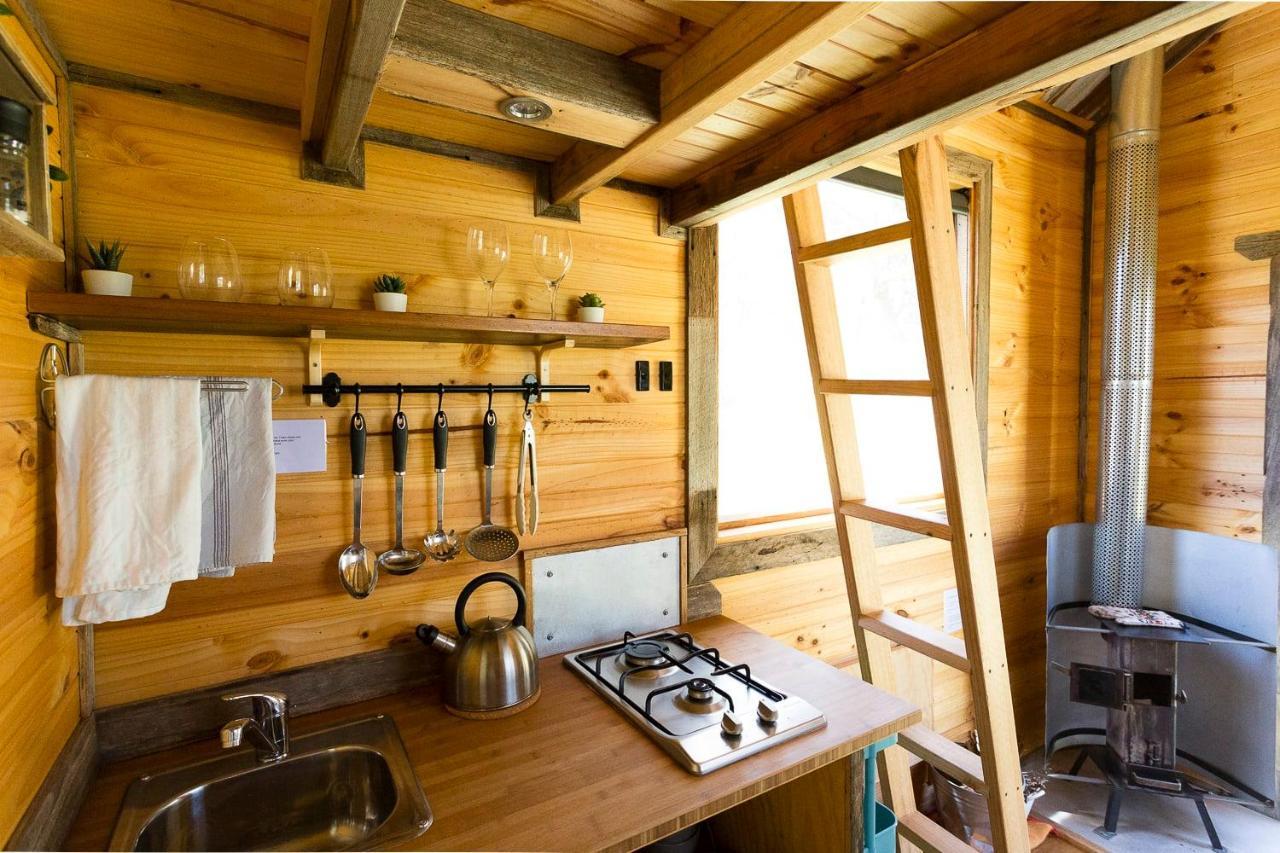 Ardingly Tiny House Willa Newham Zewnętrze zdjęcie