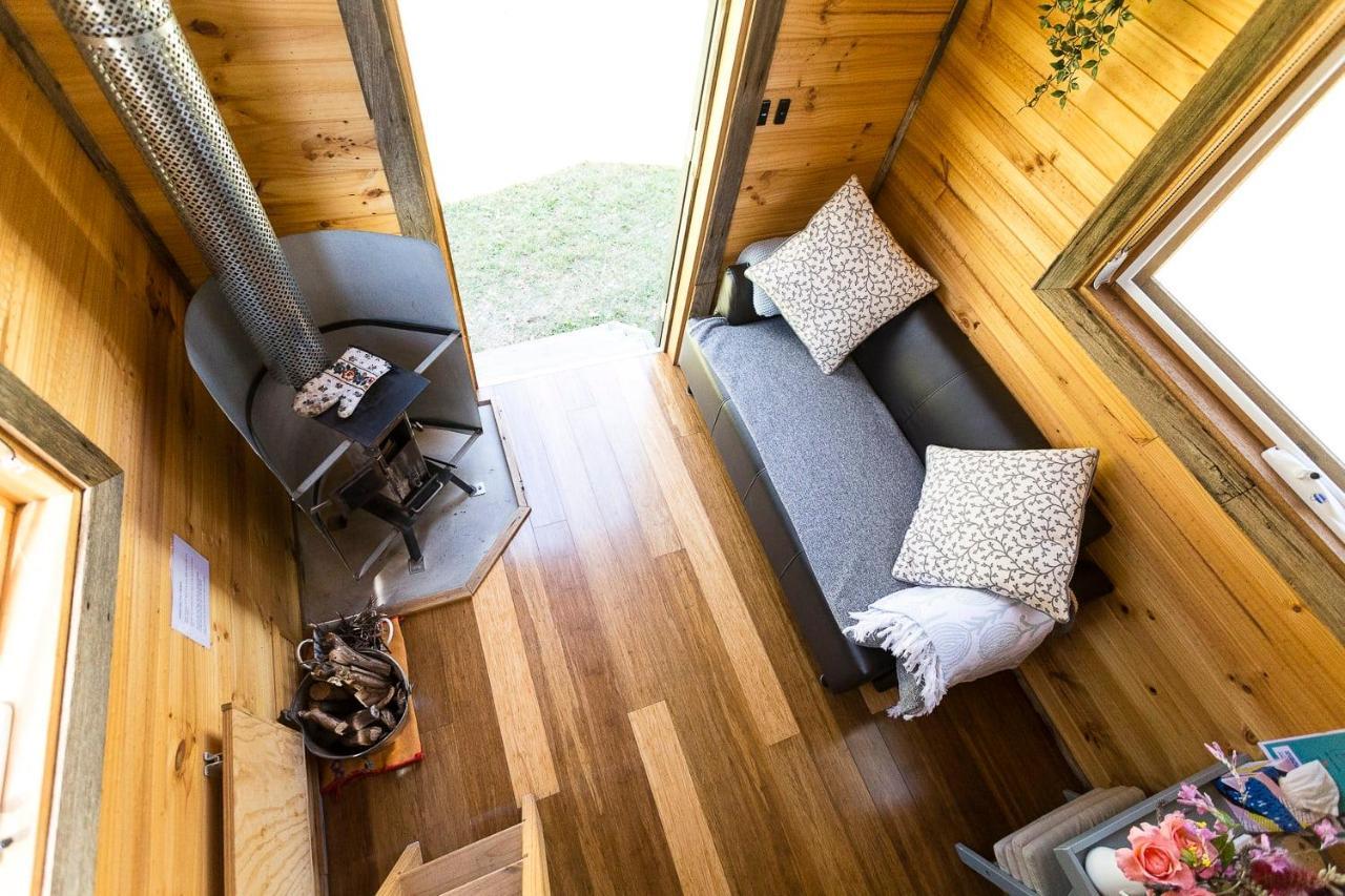 Ardingly Tiny House Willa Newham Zewnętrze zdjęcie